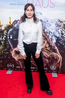 ABB FRAUWINKLER Kathrin Angerer on the red carpet at the special screening of the feature film *Frau Winkler Verlässt das Haus* at the Cinema Parisl in Berlin on October 1, 2026, Berlin, Germany