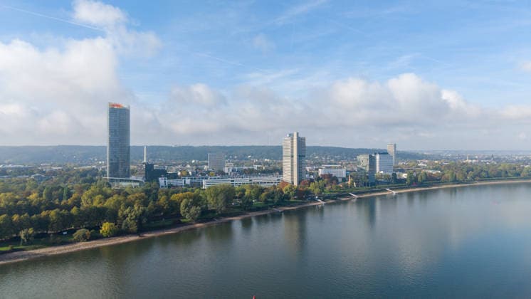 Extremely Low Water Levels Expose the Banks of the Rhine in Bonn Bonn, October 2, 2026 Drone shot of the Rhine in Bonn-Gronau The sharply receding water has e