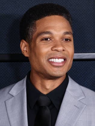 World Premiere Of Netflix s Animals WESTWOOD, LOS ANGELES, CALIFORNIA, USA - OCTOBER 01: Ray Fisher arrives at the World Premiere Of Netflix s Animals held at Westwood Village Theater on October 1, 2026 in Westwood, Los Angeles, California, United States. Westwood Westwood Village Theater California United States Copyright: xXavierxCollin ImagexPressxAgencyx