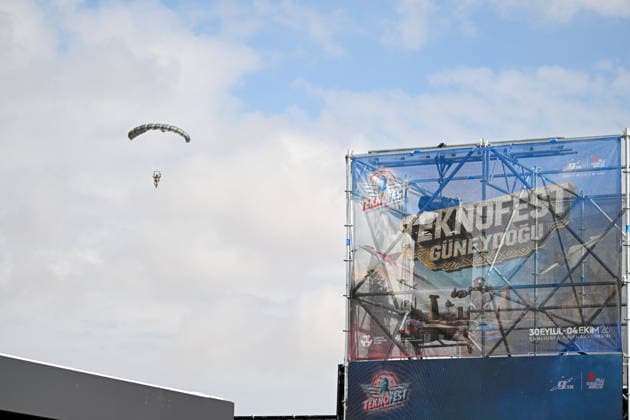 TEKNOFEST Southeast in Turkiye s Sanliurfa SANLIURFA, TURKIYE - OCTOBER 02: A parachute display is held during the TEKNOFEST Southeast, world s largest aviation, space, and technology festival welcomes its visitors on the third day at the Sanliurfa GAP Airport for its 15th edition in Sanliurfa, Turkiye on October 02, 2026. Ozkan Bilgin Anadolu Sanliurfa Turkey. Editorial use only. Please get in touch for any other usage.  Copyright: x2026xAnadoluxOzkanxBilginx