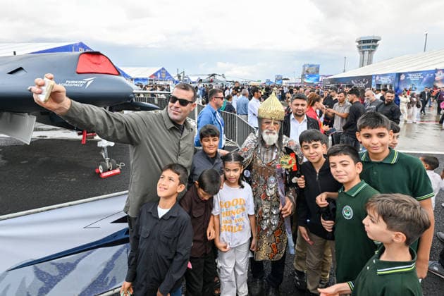TEKNOFEST Southeast in Turkiye s Sanliurfa SANLIURFA, TURKIYE - OCTOBER 02: 72-year-old Hasan Keskin, wearing a replica warrior costume specially made for him is seen at TEKNOFEST Southeast, world s largest aviation, space, and technology festival continues at the Sanliurfa GAP Airport for its 15th edition in Sanliurfa, Turkiye on October 02, 2026. Adsiz Gunebakan Anadolu Sanliurfa Turkey. Editorial use only. Please get in touch for any other usage.  Copyright: x2026xAnadoluxAdsizxGunebakanx