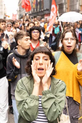 October 2, 2026, Madrid, Madrid, SPAIN: Thousands of people from Madrid gather in front of the Congress of Deputies while the decrees on the protection of the right to housing and against real estate speculation are debated. The right-wing parties (PP, VOX, JUNTS) promise to overthrow the initiatives that were negotiated with the Tenants Union that maintains a camp of 1,200 stores in Puerta del Sol. Madrid SPAIN - ZUMAl221 20261002_zip_l221_005 Copyright: xIgnacioxLopezxIsasmendix