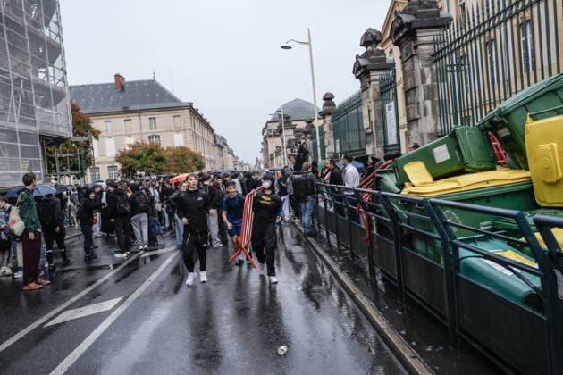 Students clash with police during high-school mobilization in Nancy NANCY, FRANCE - OCTOBER 2: Students gather around several schools and clash with police forces as a nationwide high-school mobilization continues over school conditions and demands for greater education resources in Nancy, France on October 2, 2026. Police deploy security units around several locations as demonstrations and blockades continue. Muhammed Said Tako Anadolu Nancy France. Editorial use only. Please get in touch for any other usage.  Copyright: x2026xAnadoluxMuhammedxSaidxTakox