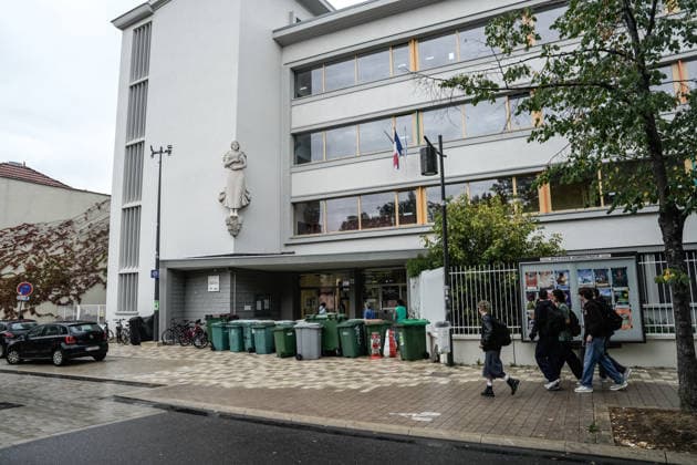 Students clash with police during high-school mobilization in Nancy NANCY, FRANCE - OCTOBER 2: Students gather around several schools and clash with police forces as a nationwide high-school mobilization continues over school conditions and demands for greater education resources in Nancy, France on October 2, 2026. Police deploy security units around several locations as demonstrations and blockades continue. Muhammed Said Tako Anadolu Nancy France. Editorial use only. Please get in touch for any other usage.  Copyright: x2026xAnadoluxMuhammedxSaidxTakox