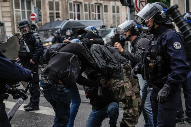 Students clash with police during high-school mobilization in Nancy NANCY, FRANCE - OCTOBER 2: Students gather around several schools and clash with police forces as a nationwide high-school mobilization continues over school conditions and demands for greater education resources in Nancy, France on October 2, 2026. Police deploy security units around several locations as demonstrations and blockades continue. Muhammed Said Tako Anadolu Nancy France. Editorial use only. Please get in touch for any other usage.  Copyright: x2026xAnadoluxMuhammedxSaidxTakox