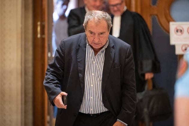 Francois Bayrou Trial Break - Paris AJ French lawyer Patrick Maisonneuve leaves the courtroom in a break during a hearing of the appeal trial over the alleged misuse of European Parliament funds to pay fictitious parliamentary assistants for the centrist party MoDem, at the Paris courthouse in Paris on October 2, 2026. Former Prime minister F. Bayrou and ten former MoDem executives must answer, starting September 9, 2026, before the Paris appeal court for misappropriation of funds in the case of the MEP assistants, a ten-year-old case in which the former Prime Minister had been acquitted at first instance. Photo by Alexis Jumeau ABACAPRESS.COM Paris France  Copyright: xJumeauxAlexis ABACAx