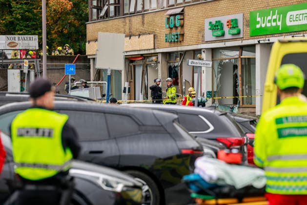 Explosion in Okern, Oslo, Oslo, October 2, 2026. Police are evacuating an area and establishing a security perimeter around the building following a possible explosion in Okern, Oslo. Photo by Jonas Been Henriksen, NTB, Oslo, Norway. 7EXnZFww9 U EDITORIAL USE ONLY Ref BNC7EXnZFww9 U jpg  Copyright: xJonasxBeenxHenriksenx xNTBx