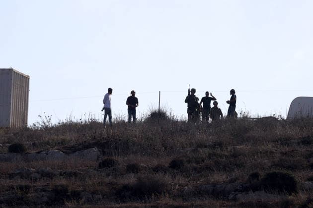 Israeli settlers intervene against Palestinians olive-picking event in Nablus town NABLUS, WEST BANK, PALESTINE - OCTOBER 02: Israeli settlers, under the protection of Israeli forces, intervene against an olive-picking event organized by Palestinians and a group of activists in the town of Beita, in Nablus, West Bank, Palestine on October 02, 2026. Issam Rimawi Anadolu Nablus West Bank. Editorial use only. Please get in touch for any other usage.  Copyright: x2026xAnadoluxIssamxRimawix