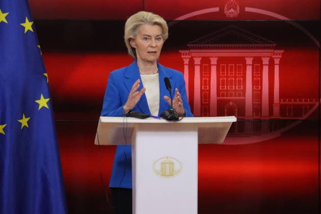 EU Commission President Ursula von der Leyen meets Prime Minister Hristijan Mickoski in Skopje SKOPJE, NORTH MACEDONIA - OCTOBER 2: European Commission President Ursula von der Leyen and Prime Minister of North Macedonia Hristijan Mickoski (not seen) hold a joint press conference following their bilateral meeting at the Government Building in Skopje, North Macedonia on October 2, 2026. Von der Leyen visited Skopje as part of her Western Balkans tour to discuss EU accession progress and regional cooperation. Umeys Sulejman Anadolu Skopje North Macedonia. Editorial use only. Please get in touch for any other usage.  Copyright: x2026xAnadoluxUmeysxSulejmanx