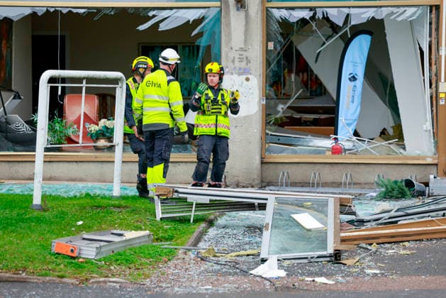 Explosion in Okern, Oslo, Oslo, October 2, 2026. Police are evacuating an area and establishing a security perimeter around the building following a possible explosion in Okern, Oslo. Photo by Jonas Been Henriksen, NTB, Oslo, Norway. MKQ5zmHseAU. EDITORIAL USE ONLY. Ref. BNCMKQ5zmHseAU jpg  Copyright: xJonasxBeenxHenriksenx xNTBx