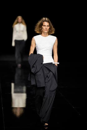 PFW - Issey Miyake Runway Models walks during Issey Miyake Women s Spring Summer 2027 collection fashion show as part of the Paris Fashion Week, in Paris on October 2, 2026. Photo by Eliot Blondet ABACAPRESS.COM Paris France France  Copyright: xBlondetxEliot ABACAx