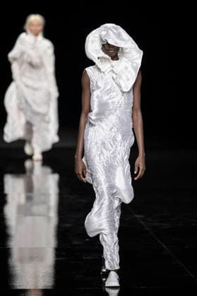 PFW - Issey Miyake Runway Models walks during Issey Miyake Women s Spring Summer 2027 collection fashion show as part of the Paris Fashion Week, in Paris on October 2, 2026. Photo by Eliot Blondet ABACAPRESS.COM Paris France France  Copyright: xBlondetxEliot ABACAx