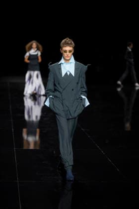PFW - Issey Miyake Runway Models walks during Issey Miyake Women s Spring Summer 2027 collection fashion show as part of the Paris Fashion Week, in Paris on October 2, 2026. Photo by Eliot Blondet ABACAPRESS.COM Paris France France  Copyright: xBlondetxEliot ABACAx