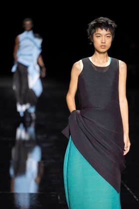 PFW - Issey Miyake Runway Models walks during Issey Miyake Women s Spring Summer 2027 collection fashion show as part of the Paris Fashion Week, in Paris on October 2, 2026. Photo by Eliot Blondet ABACAPRESS.COM Paris France France  Copyright: xBlondetxEliot ABACAx