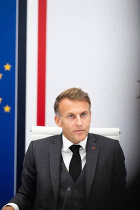 G7 Videoconference at the Elysee Palace - Paris French President Emmanuel Macron speaks following a videoconference with G7 leaders at the Élysée Palace in Paris, France, on October 2, 2026. G7 leaders held talks to coordinate action on rising fuel prices, as Washington increased pressure on European countries to release strategic oil reserves or face a potential US diesel export ban. Photo by Jeanne Accorsini Pool ABACAPRESS.COM Paris France  Copyright: xAccorsinixJeanne Pool ABACAx