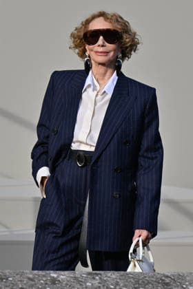 PFW Givenchy Outside Arrivals Marisa Berenson arriving at the Givenchy show during Paris Fashion Week, in Paris, France on 2 October 2026. Photo by Julien Reynaud APS-Medias ABACAPRESS.COM Paris France  Copyright: xReynaudxJulien APS-Medias ABACAx