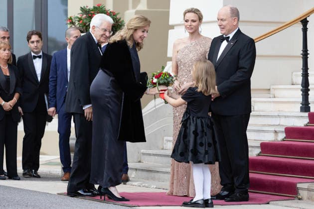 October 2, 2026, Monaco: Il Presidente della Repubblica Sergio Mattarella e la Sig.ra Laura presso l Opera Garnier, con S.A.S. il Principe, Alberto II di Monaco, e S.A.S. la Principessa, Charlene di Monaco, 2 ottobre 2026 ANSA Francesco Ammendola - Ufficio per la Stampa e la Comunicazione della Presidenza della Repubblica. +++ UFFICIO STAMPA +++ FOTO NON IN VENDITA - DA USARE SOLO PER FINI GIORNALISTICI +++ NPK +++ An handout picture, provided by Quirinale press office, shows the President of the italian Republic, Sergio Mattarella, and Mrs. Laura at the Opà ra Garnier with H.S.H. Prince Albert II of Monaco and H.S.H. Princess Charlene of Monaco, October 2, 2026. ANSA Francesco Ammendola Press and Communication Office of the P - ZUMAa110 20261002_zaf_a110_034 Copyright: xQuirinalexPressxOfficex