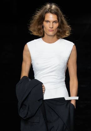 Paris Fashion Week: ISSEY MIYAKE Women s SPRING SUMMER 2027 Collection, October 2, 2026; Photography by Sylvie Lefort, MAXPPP 02 10 2026 @Sylvie Lefort Photography MAXPPP October 1, 2026 Models showcase designs from the ISSEY MIYAKE Women’s Spring Summer 2027 collection during Paris Fashion Week in Paris, France, October 2, 2026. The presentation of the women’s collections ran from September 28 to October 6, 26.  Copyright: xMAXPPPxsylviexlefortxphotographyx LFR202610022006 LFR202610022006