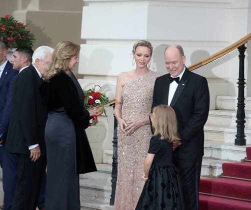 President Sergio Mattarella in Monaco PHOTOPQR NICE MATIN Cyril Dodergny Monaco Oct. 2, 2026 Monaco, Oct. 2, 2026 In front of the Monte Carlo Opera House: Arrival of Italian President Sergio Mattarella and his daughter Laura, welcomed by H.S.H. Prince Albert II and Princess Charlene Monaco, Oct. 2, 2026 State visit by Italian President Sergio Mattarella, meeting the princely family upon his arrival at the palace in Monaco, France  Copyright: xPHOTOPQR NICExMATIN MAXPPPxCyrilxDodergnyx 20261002NIM2666 20261002NIM2666