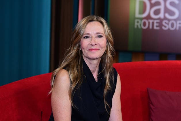 Andrea Wulf appeared as a guest on the NDR show *Das Rote Sofa* on October 2, 2026, in Hamburg Andrea Wulf during the *Das Rote Sofa* TV show at NDR Studios on October 2, 2026, in Hamburg, Germany Andrea Wulf appeared as a guest on *Das Rote Sofa* on NDR in Hamburg