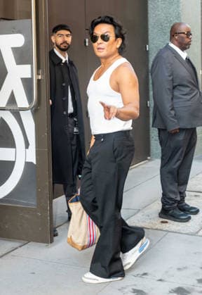 NEW YORK, NY- OCTOBER 2: Prabal Gurung seen at ABC Studios in in New York City on October 2, 2026. Credit: AdMedia USA - ZUMAa123 20261002_zaa_a123_012 Copyright: xCamaraxPorterx