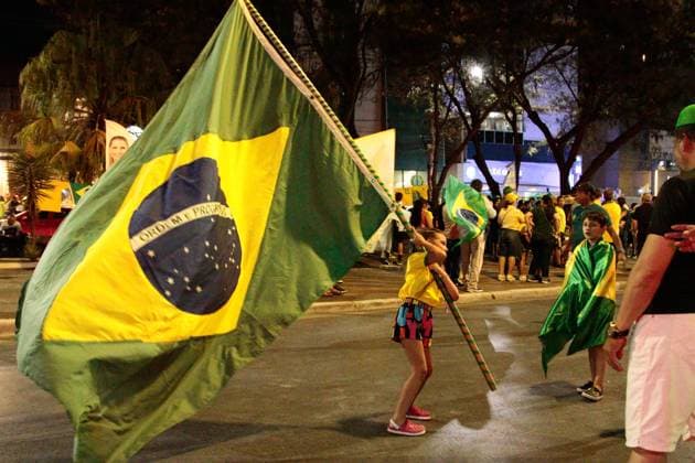 RECORD DATE NOT STATED Presidential candidate Flavio Bolsonaro visits the city of Montes Claros in the final stretch of the elections. Montes Claros (MG), 02 10 2026 - Elections Flavio Bolsonaro Montes Claros - Presidential candidate Flavio Bolsonaro, accompanied by Nikolas Ferreira (PL), Samuel Caires (PL), Marco Antonio Moreira da Costa (Novo), Domingos Savio (PL), Flavio Roscoe (PL), during a visit to the city of Montes Claros in the final stretch of the elections, this Friday, October 2, 2026.(Foto: Diego Tavares Thenews2 imago images) Presidential candidate Flavio Bolsonaro visits the city of Montes Claros in the final stretch of the elections. Copyright: xDiegoxTavaresx