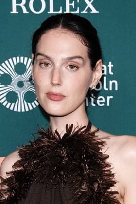 Eva Victor at arrivals for BEHEMOTH! Centerpiece Premiere at the 64th New York Film Festival, Alice Tully Hall at Lincoln Center, New York, NY, October 02, 2026. Photo By: Kristin Callahan Everett Collection BEHEMOTH! Centerpiece Premiere at the 64th New York Film Festival PUBLICATIONXNOTxINxCANxCHNxFRAxITAxJPNxNORxPOLxRUSxESPxUKxUSA