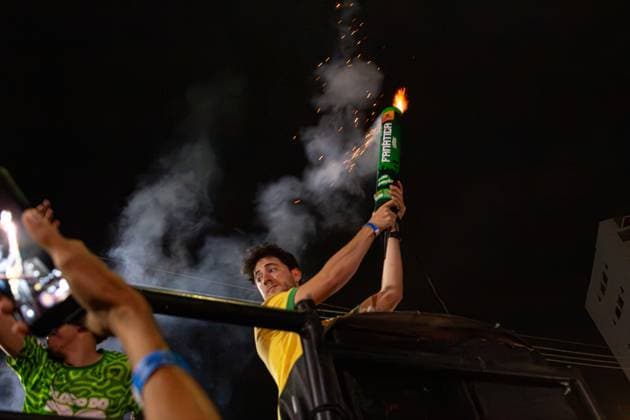 RECORD DATE NOT STATED Presidential candidate Flavio Bolsonaro visits the city of Montes Claros in the final stretch of the elections. Montes Claros (MG), 02 10 2026 - Elections Flavio Bolsonaro Montes Claros - Presidential candidate Flavio Bolsonaro, accompanied by Nikolas Ferreira (PL), Samuel Caires (PL), Marco Antonio Moreira da Costa (Novo), Domingos Savio (PL), Flavio Roscoe (PL), during a visit to the city of Montes Claros in the final stretch of the elections, this Friday, October 2, 2026.(Foto: Diego Tavares Thenews2 imago images) Presidential candidate Flavio Bolsonaro visits the city of Montes Claros in the final stretch of the elections. Copyright: xDiegoxTavaresx