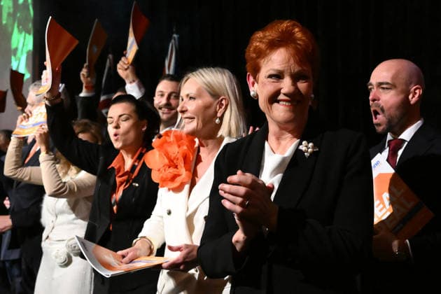 ONE NATION CAMPAIGN LAUNCH, One Nation leader Pauline Hanson is joined on stage by Victorian state candidates during the launch of the One Nation 2026 Victorian State Campaign at in Melbourne, Saturday, October 3, 2026. ( NO ARCHIVING MELBOURNE VICTORIA Australia  Copyright: xJOELxCARRETTx 20261003152579812748