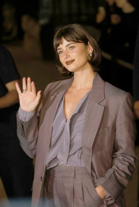 Taylor Hill arrives at the Victoria Beckham Women’s Ready-to-Wear Spring Summer 2027 fashion show during Paris Fashion Week (PFW) at the Conciergerie in Paris, France, on October 2, 2026. Christophe Aubert, bestimage. Arrivals at the Victoria Beckham fashion show as part of Paris Spring Summer 2027 Fashion Week, held at La Conciergerie on October 2, 2026, in Paris, France  Copyright: xChristophexAubertx xBestimagexChristophexAubertx xBestimagex