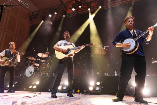 Amble, performs live, at O2 City Hall, Newcastle, UK, on 2 October 2026 Ross McNerney, Robbie Cunningham and Oisin McCaffrey of Amble, performs live, at O2 City Hall, Newcastle, UK, on 2 October 2026, Credit:David Wala Avalon Tyne and Wear, Newcastle Copyright: xDavidxWalax xAvalonx 1140177605