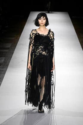 Yohji Yamamoto Women s Ready-to-Wear Spring Summer 2027 Collection Fashion Show during Paris Fashion Week, on October 2, 2026 Bestimage Yohji Yamamoto Fashion Show Women s Ready-to-Wear Spring Summer 2027 Collection during Paris Fashion Week, on October 2, 2026, in Paris, France Paris France  Copyright: xAgencex xBestimagexAgencex xBestimagex