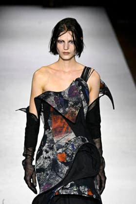 Yohji Yamamoto Women s Ready-to-Wear Spring Summer 2027 Collection Fashion Show during Paris Fashion Week, on October 2, 2026 Bestimage Yohji Yamamoto Fashion Show Women s Ready-to-Wear Spring Summer 2027 Collection during Paris Fashion Week, on October 2, 2026, in Paris, France Paris France  Copyright: xAgencex xBestimagexAgencex xBestimagex