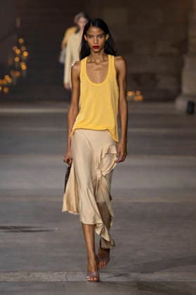 Victoria Beckham Women s Ready-to-Wear Spring Summer 2027 Collection Fashion Show during Paris Fashion Week, on October 2, 2026, in Paris, Bestimage Victoria Beckham Fashion Show Women s Ready-to-Wear Spring Summer 2027 Collection during Paris Fashion Week, on October 2, 2026, in Paris, France Paris France  Copyright: xAgencex xBestimagexAgencex xBestimagex