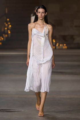 Victoria Beckham Women s Ready-to-Wear Spring Summer 2027 Collection Fashion Show during Paris Fashion Week, on October 2, 2026, in Paris, Bestimage Victoria Beckham Fashion Show Women s Ready-to-Wear Spring Summer 2027 Collection during Paris Fashion Week, on October 2, 2026, in Paris, France Paris France  Copyright: xAgencex xBestimagexAgencex xBestimagex