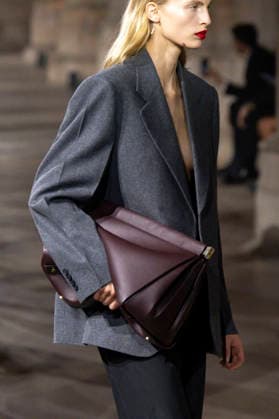 Victoria Beckham Women s Ready-to-Wear Spring Summer 2027 Collection Fashion Show during Paris Fashion Week, on October 2, 2026, in Paris, Bestimage Victoria Beckham Fashion Show Women s Ready-to-Wear Spring Summer 2027 Collection during Paris Fashion Week, on October 2, 2026, in Paris, France Paris France  Copyright: xAgencex xBestimagexAgencex xBestimagex