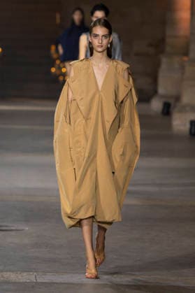 Victoria Beckham Women s Ready-to-Wear Spring Summer 2027 Collection Fashion Show during Paris Fashion Week, on October 2, 2026, in Paris, Bestimage Victoria Beckham Fashion Show Women s Ready-to-Wear Spring Summer 2027 Collection during Paris Fashion Week, on October 2, 2026, in Paris, France Paris France  Copyright: xAgencex xBestimagexAgencex xBestimagex