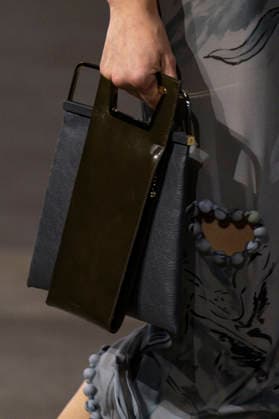 Victoria Beckham Women s Ready-to-Wear Spring Summer 2027 Collection Fashion Show during Paris Fashion Week, on October 2, 2026, in Paris, Bestimage Victoria Beckham Fashion Show Women s Ready-to-Wear Spring Summer 2027 Collection during Paris Fashion Week, on October 2, 2026, in Paris, France Paris France  Copyright: xAgencex xBestimagexAgencex xBestimagex