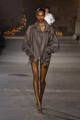 Victoria Beckham Women s Ready-to-Wear Spring Summer 2027 Collection Fashion Show during Paris Fashion Week, on October 2, 2026, in Paris, Bestimage Victoria Beckham Fashion Show Women s Ready-to-Wear Spring Summer 2027 Collection during Paris Fashion Week, on October 2, 2026, in Paris, France Paris France  Copyright: xAgencex xBestimagexAgencex xBestimagex