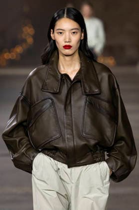 Victoria Beckham Women s Ready-to-Wear Spring Summer 2027 Collection Fashion Show during Paris Fashion Week, on October 2, 2026, in Paris, Bestimage Victoria Beckham Fashion Show Women s Ready-to-Wear Spring Summer 2027 Collection during Paris Fashion Week, on October 2, 2026, in Paris, France Paris France  Copyright: xAgencex xBestimagexAgencex xBestimagex