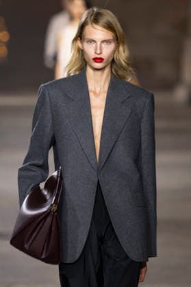 Victoria Beckham Women s Ready-to-Wear Spring Summer 2027 Collection Fashion Show during Paris Fashion Week, on October 2, 2026, in Paris, Bestimage Victoria Beckham Fashion Show Women s Ready-to-Wear Spring Summer 2027 Collection during Paris Fashion Week, on October 2, 2026, in Paris, France Paris France  Copyright: xAgencex xBestimagexAgencex xBestimagex