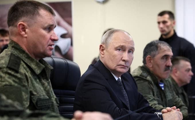 Putin Observes Centre-2026 Military Exercise in Chelyabinsk Russian President Vladimir Putin visits the Chebarkul training ground in the Chelyabinsk Region, Russia, to observe troops during the active phase of the Centre-2026 command post exercise, on October 2, 2026. The exercise, held from September 28 to October 3, involves more than 47,000 military personnel across 11 training grounds and the Caspian Sea, according to Russian officials. Photo by Russian Russian President official apaimages Russia Russia Russian Federation 021026_Russia_RPO_00(5) Copyright: xapaimagesxRussianxRussianxPresidentxxofficialx xapaimagesx