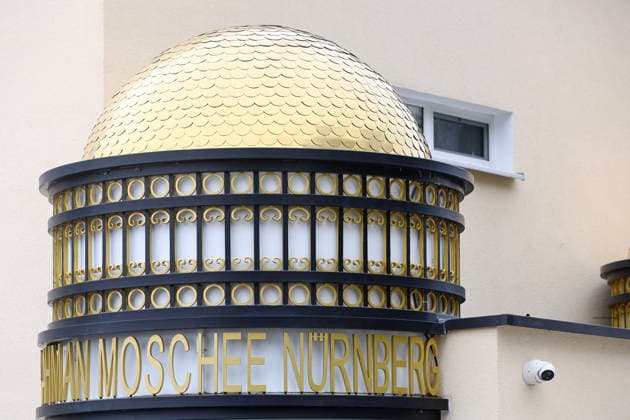 Open Mosque Day in Germany Open Mosque Day in Germany. A view of the mosque Bait ur Rehman Moschee in Nuremberg, Germany . October 03rd , 2026 Photo by Davide Elias Copyright: xDavidexEliasx