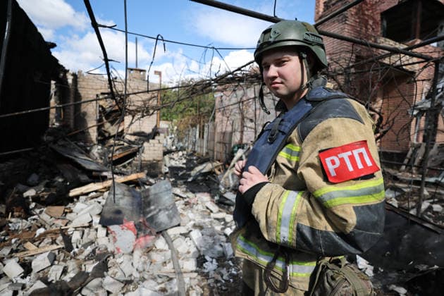 RUSSIA, DONETSK - OCTOBER 3, 2026: A house suffers damage from a drone strike on Donetsk s Kiyevsky District. Dmitry Yagodkin TASS  98712019