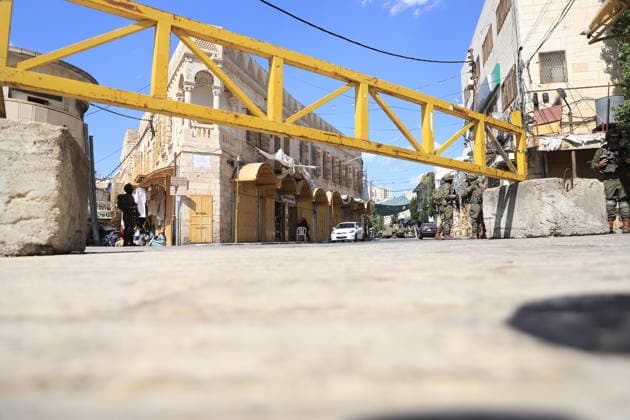 Israeli forces raid Hebron on Sukkot holiday HEBRON, WEST BANK, PALESTINE - OCTOBER 03: Israeli soldiers restrict the movement of Palestinians and take security measures as they raid the Old Town on the occasion of Sukkot feast in Hebron, West Bank, Palestine on October 03, 2026. Amer Shallodi Anadolu Hebron West Bank. Editorial use only. Please get in touch for any other usage.  Copyright: x2026xAnadoluxAmerxShallodix