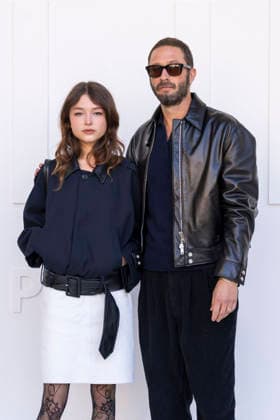 Sasha Moss Bachrach and Ebon Moss Bachrach at the photocall for the Céline Spring Summer 2027 Women’s Ready-to-Wear collection during Paris Fashion Week (PFW) at the National Archives Museum in Paris, France, on October 3, 2026. Olivier Borde, Bestimage. Photocall at the Céline fashion show as part of Paris RTW Spring Summer 2027 Fashion Week, held at the Musée National des Archives on October 3, 2026, in Paris, France. Paris, France  Copyright: xOLIVIERxBORDEx xBESTIMAGExOLIVIERxBORDEx xBESTIMAGEx