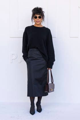 Rosalind Eleazar at the photocall for the Céline Spring Summer 2027 Women’s Ready-to-Wear collection during Paris Fashion Week (PFW) at the National Archives Museum in Paris, France, on October 3, 2026. Olivier Borde, Bestimage. Photocall at the Céline fashion show as part of Paris RTW Spring Summer 2027 Fashion Week, held at the Musée National des Archives on October 3, 2026, in Paris, France. Paris, France  Copyright: xOLIVIERxBORDEx xBESTIMAGExOLIVIERxBORDEx xBESTIMAGEx
