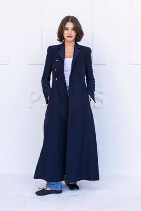 Nour Aridai at the photocall for the Céline Spring Summer 2027 Women’s Ready-to-Wear collection during Paris Fashion Week (PFW) at the National Archives Museum in Paris, France, on October 3, 2026. Olivier Borde, Bestimage. Photocall at the Céline fashion show as part of Paris RTW Spring Summer 2027 Fashion Week, held at the National Archives Museum on October 3, 2026, in Paris, France. Paris, France  Copyright: xOLIVIERxBORDEx xBESTIMAGExOLIVIERxBORDEx xBESTIMAGEx