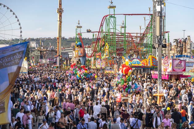Busy Times at the Cannstatter Wasen According to the organizers, the Cannstatter Volksfest is one of the most beautiful and largest folk festivals in the world. On the holiday, the festival grounds were very well attended. A total of about three million guests are expected. October 3, 2026, Stuttgart, Baden-Württemberg, Germany