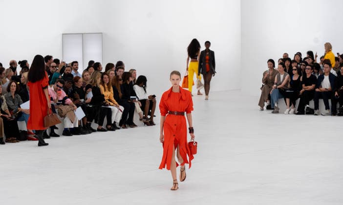 PARIS FASHION WEEK SPRING AND 27 WOMEN S READY-TO-WEAR HERMES sylvie lefort photography MAXPPP 03 10 2026 @Sylvie Lefort Photography MAXPPP October 3, 2026 Models showcase creations from the HERMÈS Women’s Spring Summer 2027 collection during Paris Fashion Week in Paris, France, October 3, 2026. The presentation of the women’s collections ran from September 28 to October 6, 26.  Copyright: xMAXPPPxsylviexlefortxphotographyx LFR202610035953 LFR202610035953